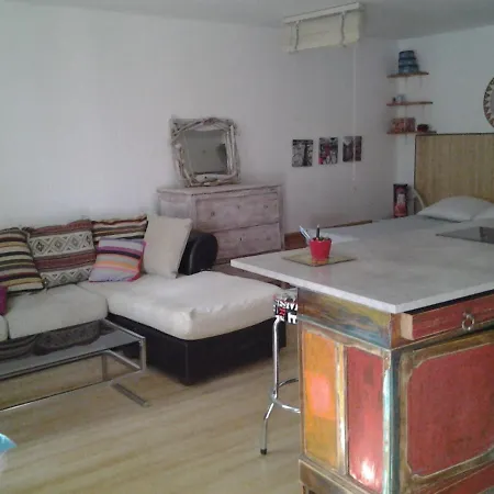 Casa vacanze Belle Maison De Caractere Dans Village Et Sa Piscine Privée 7 Pers- 3 - 12 Rue Emile Zola *