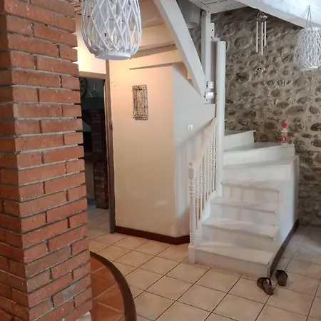 Casa vacanze Belle Maison De Caractere Dans Village Et Sa Piscine Privée 7 Pers- 3 - 12 Rue Emile Zola