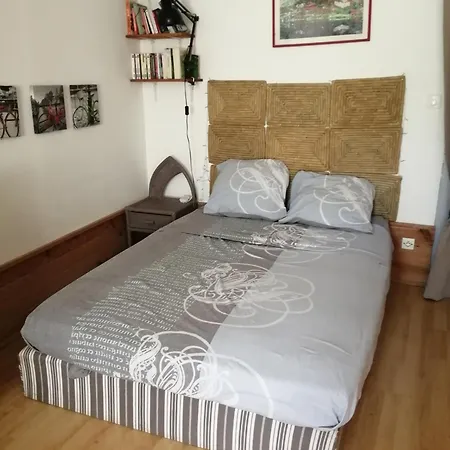 Casa vacanze Belle Maison De Caractere Dans Village Et Sa Piscine Privée 7 Pers- 3 - 12 Rue Emile Zola *