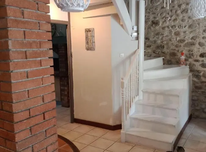 Prázdninový dům Belle Maison De Caractere Dans Village Et Sa Piscine Privee 7 Pers- 3 - 12 Rue Emile Zola