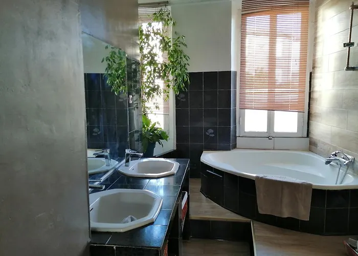 Belle Maison De Caractere Dans Village Et Sa Piscine Privee 7 Pers- 3 - 12 Rue Emile Zola * Millas