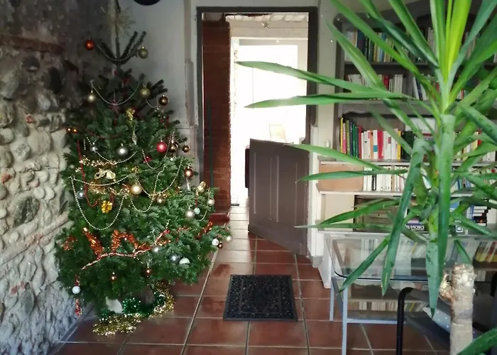 Belle Maison De Caractere Dans Village Et Sa Piscine Privee 7 Pers- 3 - 12 Rue Emile Zola