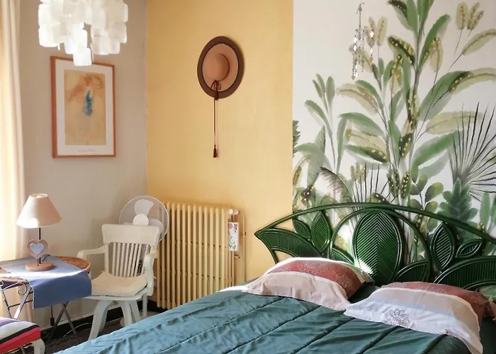 Belle Maison De Caractere Dans Village Et Sa Piscine Privee 7 Pers- 3 - 12 Rue Emile Zola